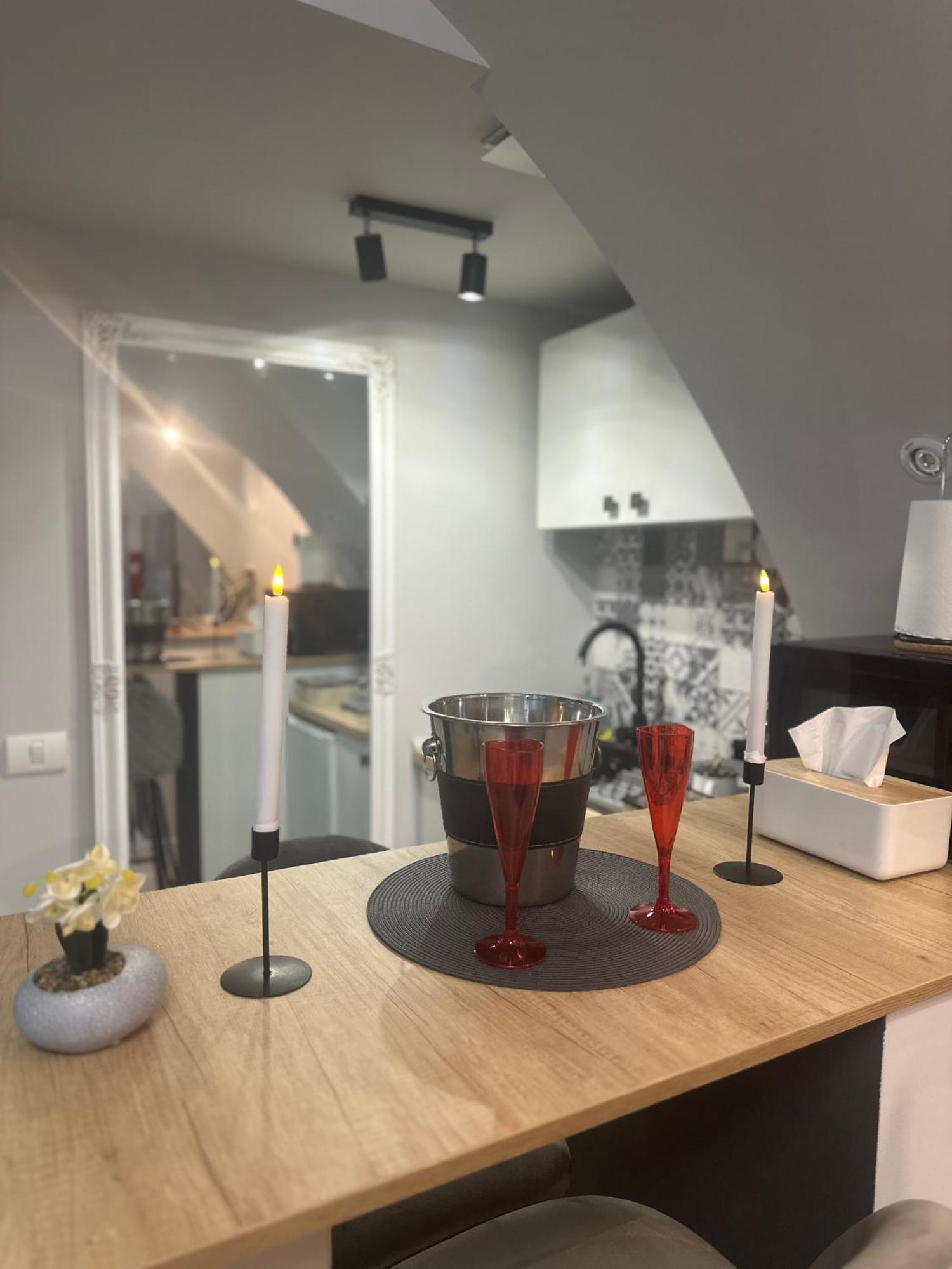 Stay Inn Central Brasov Ap 2 ภายนอก รูปภาพ